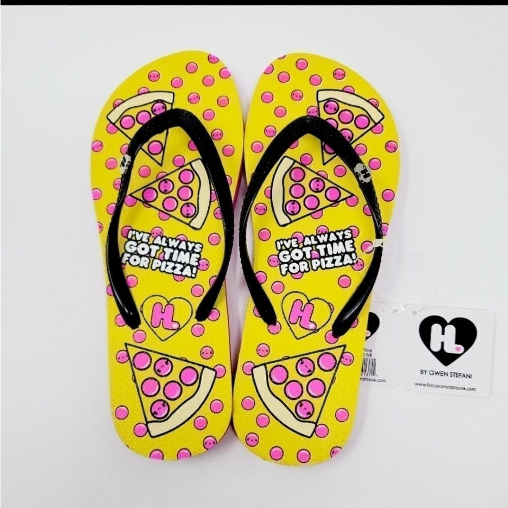 NWT Harajuku Lovers Pizza Lovers Flip Flops